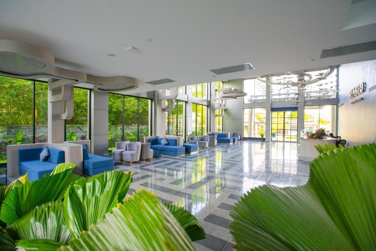 Seabed Grand Hotel Phuket - Sha Extra Plus Экстерьер фото Lobby