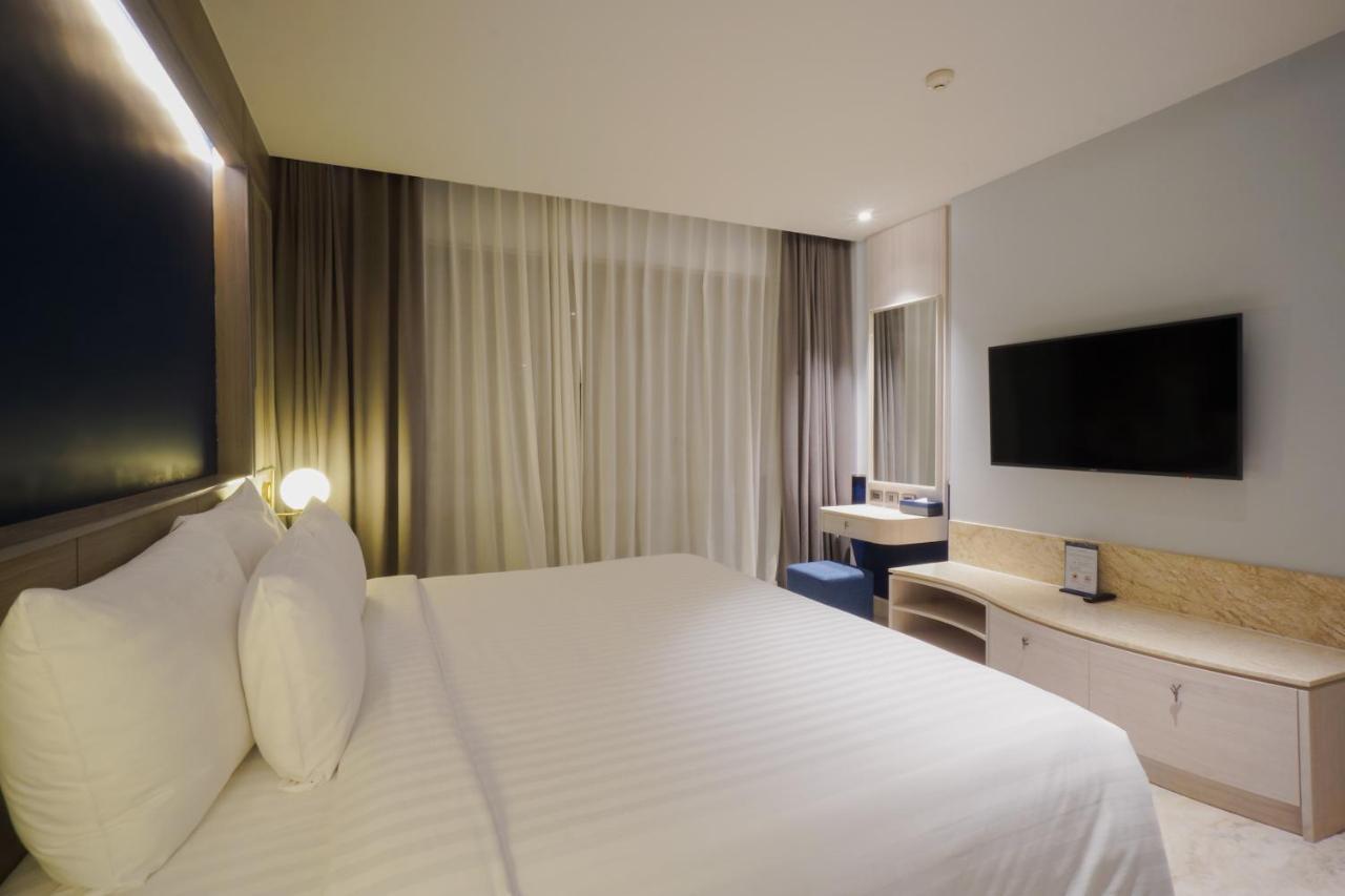 Seabed Grand Hotel Phuket - Sha Extra Plus Экстерьер фото Deluxe Room