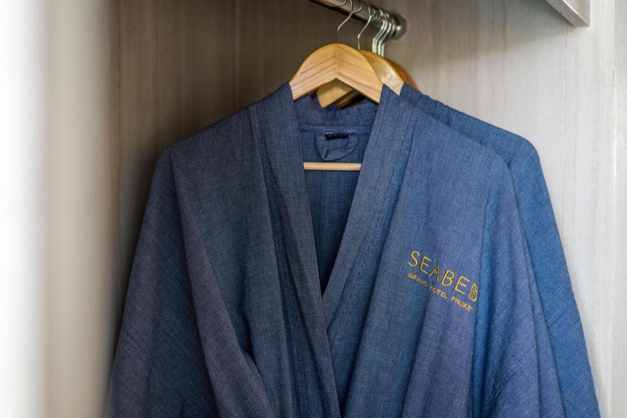 Seabed Grand Hotel Phuket - Sha Extra Plus Экстерьер фото A bathrobe