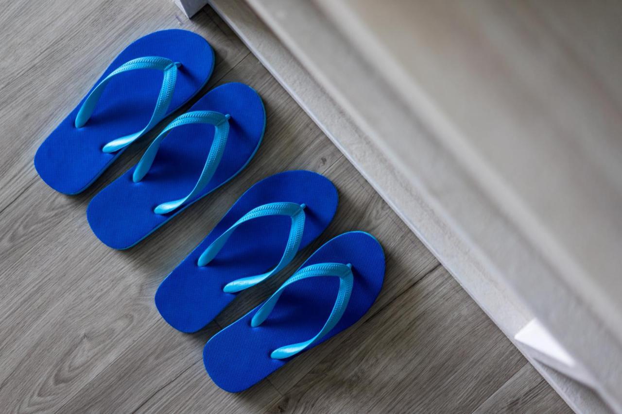 Seabed Grand Hotel Phuket - Sha Extra Plus Экстерьер фото Flip-flops